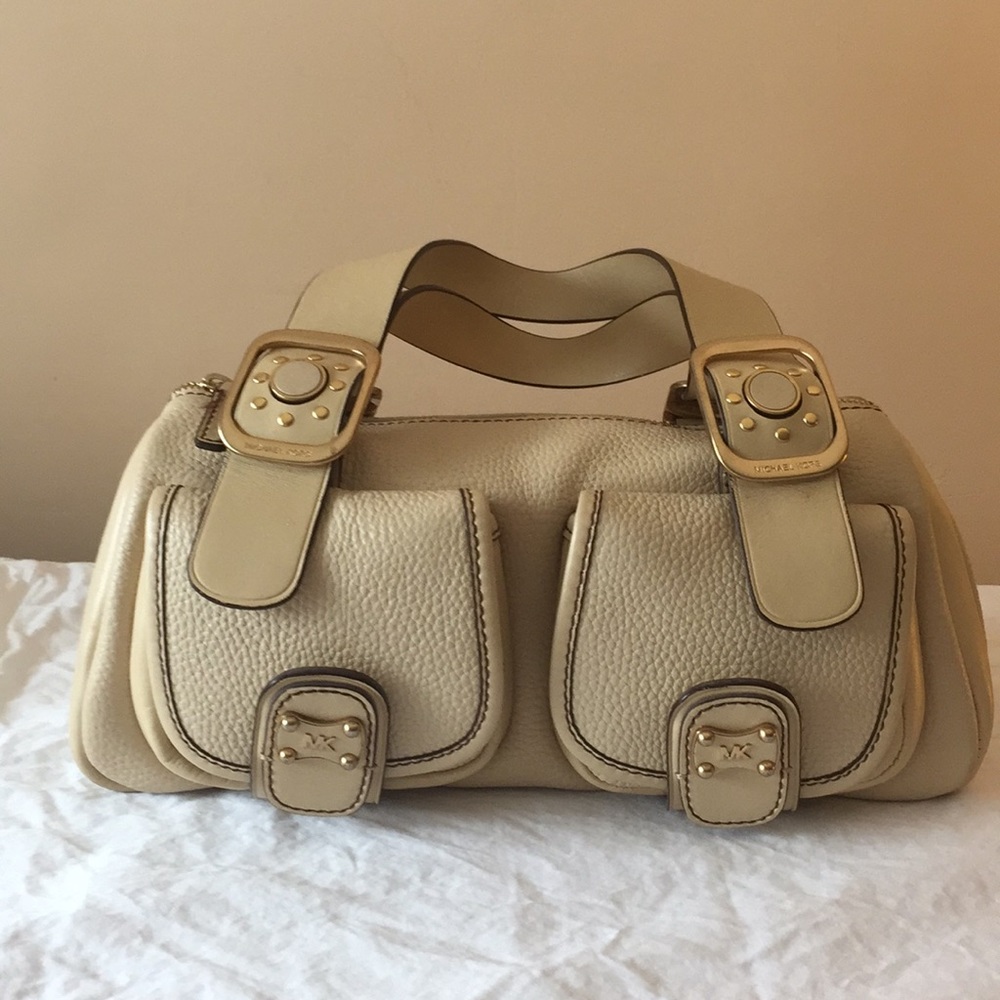 Micheal Kors Leather Handbag